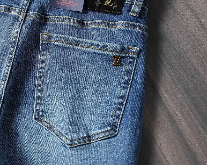 LV sz29-42 8qxL7758 (7)